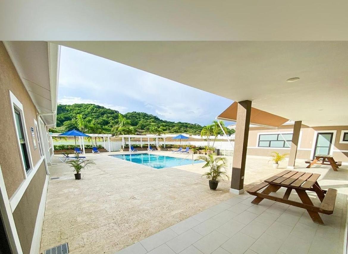 Natty'S Cozy Beach House In Hanover Jamaica Lucea Extérieur photo