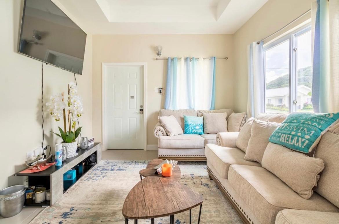 Natty'S Cozy Beach House In Hanover Jamaica Lucea Extérieur photo